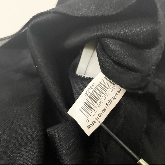 Scream Smiling Ghost Face Mask Fun World Div Glow in the Dark Halloween - Picture 13 of 16